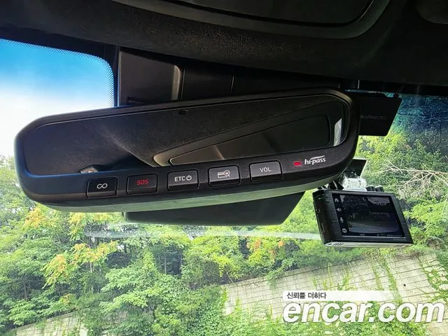 Genesis G70 2017 thumb 4