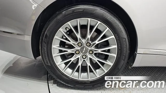 Genesis G80 2022 thumb 5