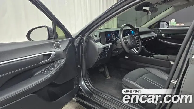 Hyundai Sonata 2025 thumb 10