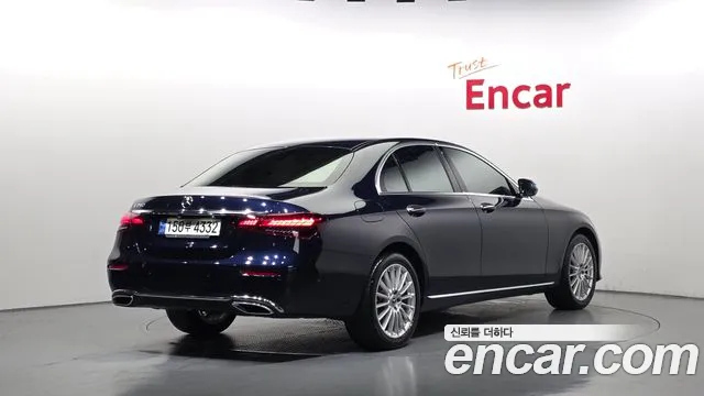 Mercedes-Benz E-Класс 2021 thumb 2