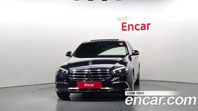 Mercedes-Benz E-Класс 2021 thumb 3
