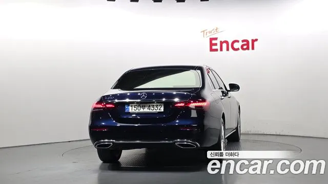 Mercedes-Benz E-Класс 2021 thumb 4
