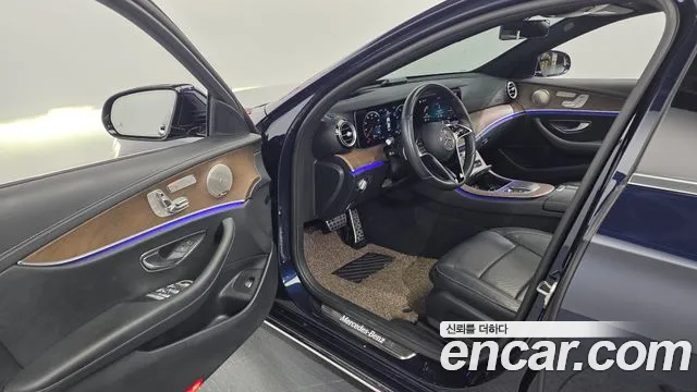 Mercedes-Benz E-Класс 2021 thumb 10