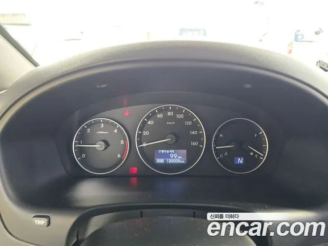 Hyundai Starex 2016 thumb 4