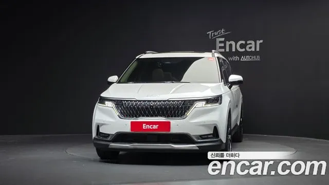 Kia Carnival 2022 thumb 3