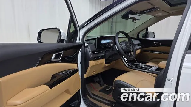 Kia Carnival 2022 thumb 10