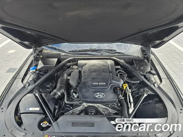 Hyundai Genesis 2015 thumb 3