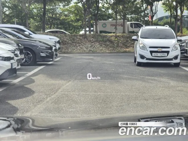 Hyundai Genesis 2015 thumb 9