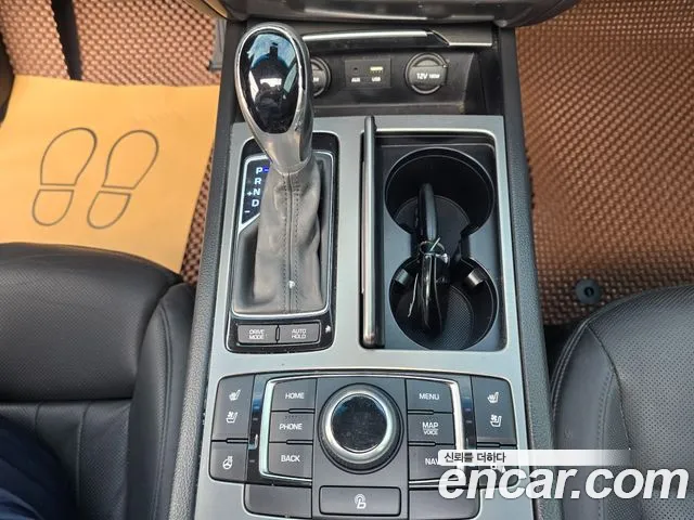 Hyundai Genesis 2015 thumb 11