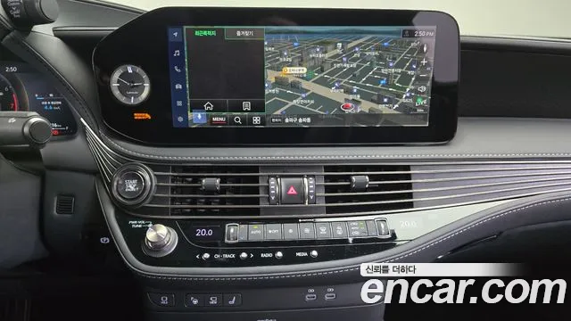 Lexus LS 2024 thumb 12