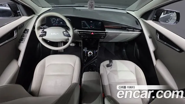 Kia Niro 2023 thumb 7