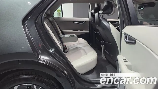 Kia Niro 2023 thumb 11