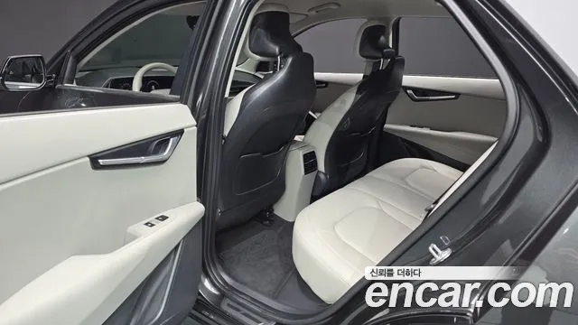 Kia Niro 2023 thumb 12