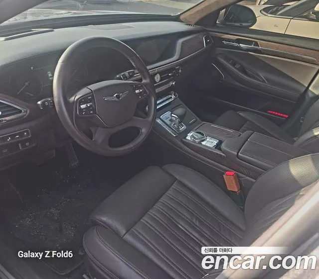 Genesis G90 2020 thumb 6