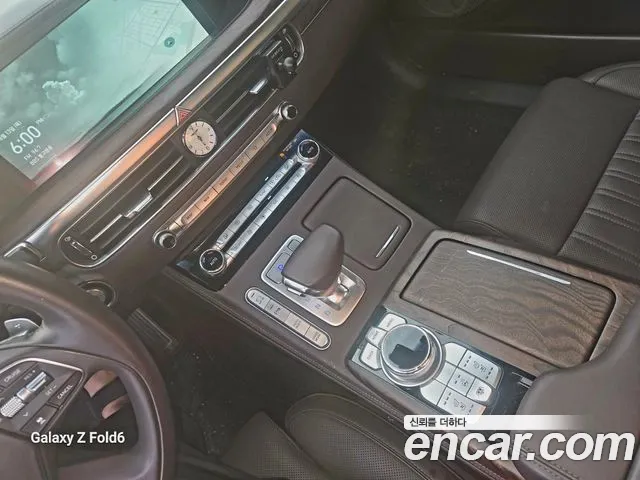 Genesis G90 2020 thumb 4