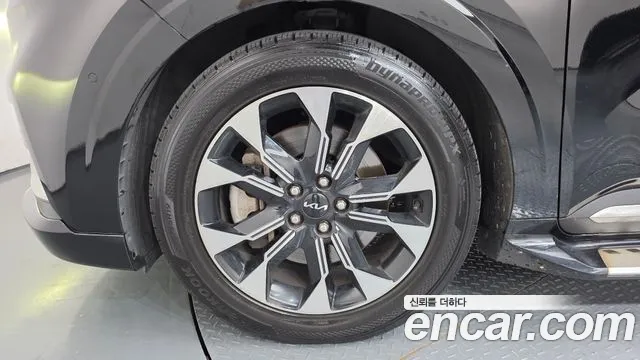 Kia Carnival 2022 thumb 7