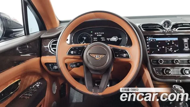 Bentley Bentayga 2022 thumb 12