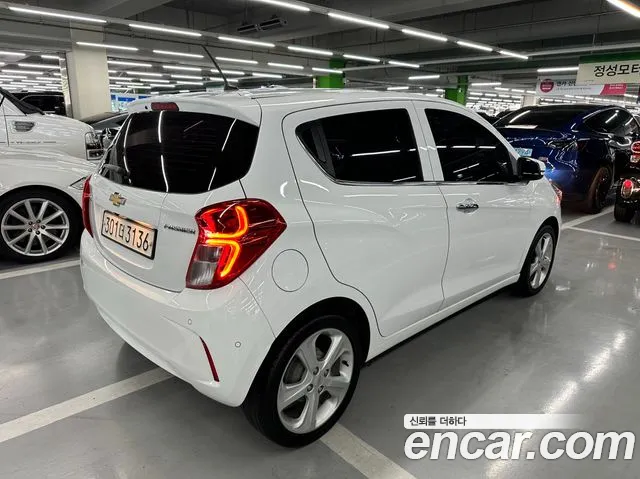 Chevrolet Spark 2019 thumb 4