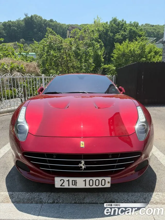 Ferrari California 2015 thumb 3