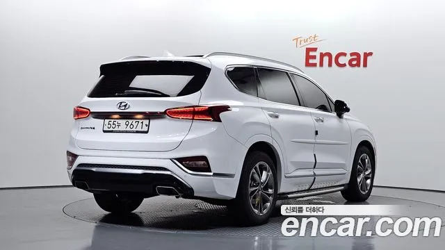 Hyundai Santa Fe 2019 thumb 2