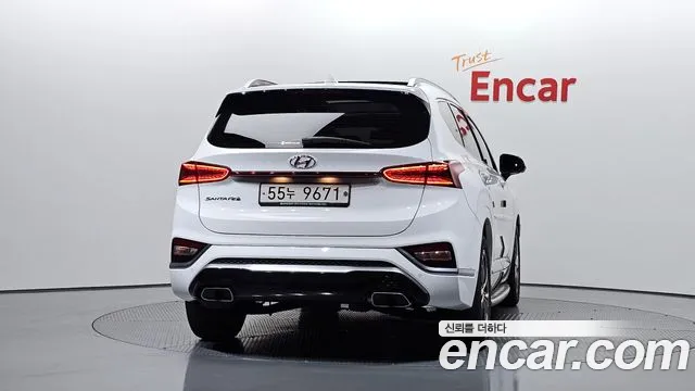 Hyundai Santa Fe 2019 thumb 4