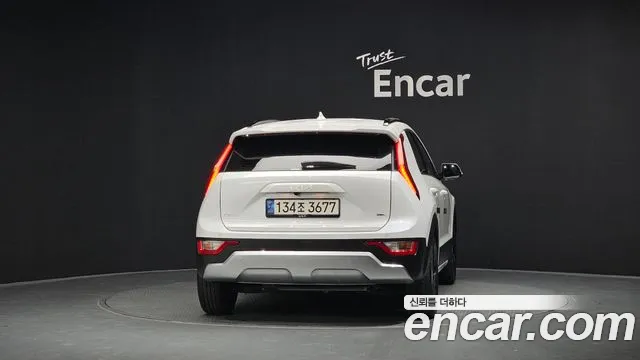 Kia Niro 2022 thumb 3