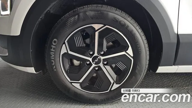 Kia Niro 2022 thumb 4