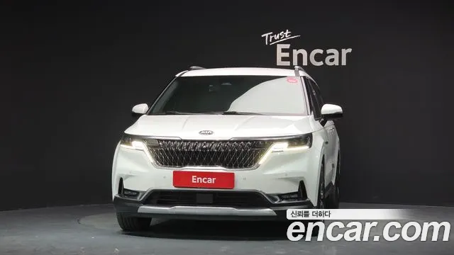 Kia Carnival 2021 thumb 3