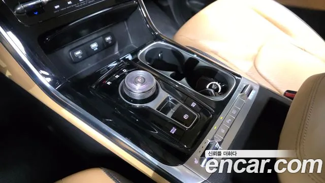 Kia Carnival 2021 thumb 9