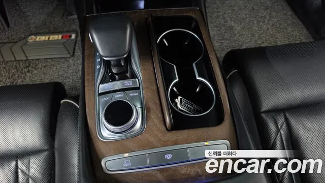 Kia K9 2019 thumb 9