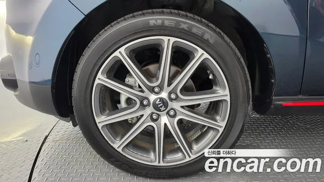Kia Soul 2016 thumb 5