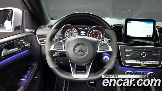 Mercedes-Benz GLE 2019 thumb 12
