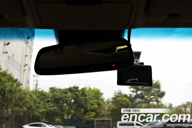 Hyundai Grandeur 2018 thumb 11