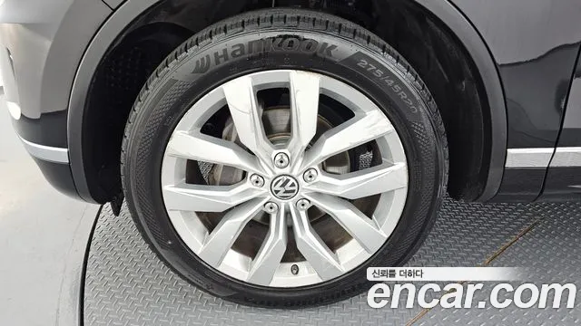Volkswagen Touareg 2016 thumb 5