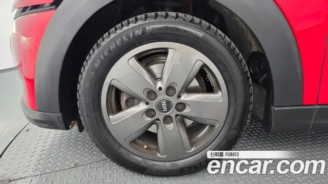 Mini Hatch 2022 thumb 5