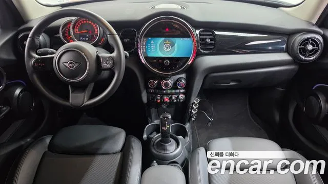 Mini Hatch 2022 thumb 7
