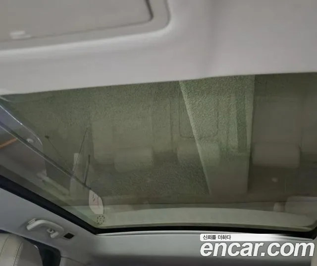 Land Rover Discovery Sport 2020 thumb 10