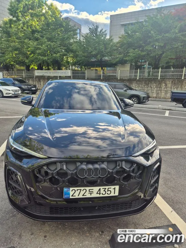 Audi Q5 2025 thumb 3