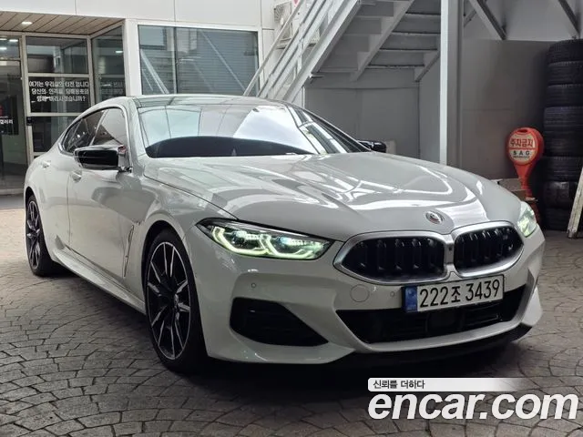 BMW 8 серии 2022 thumb 2