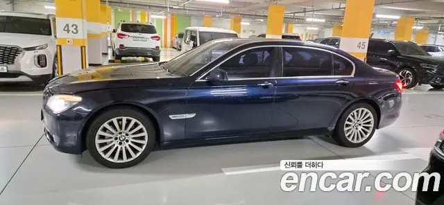 BMW 7 серии 2010 thumb 2
