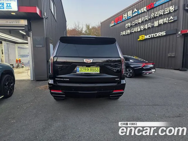 Cadillac Escalade 2025 thumb 3