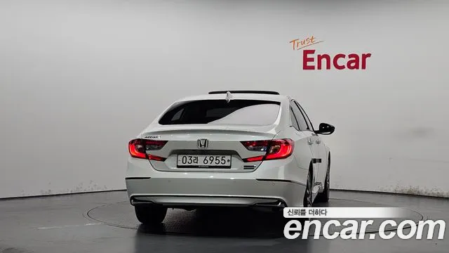 Honda Accord 2018 thumb 4