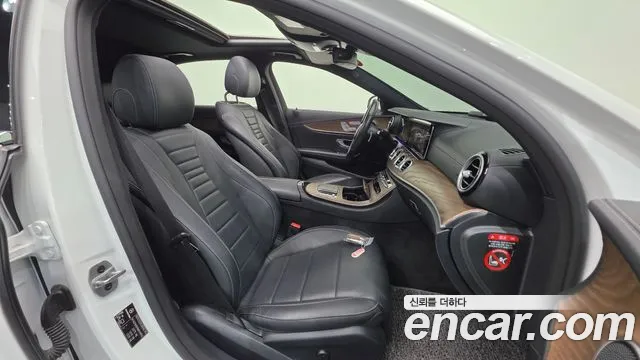 Mercedes-Benz E-Класс 2021 thumb 10