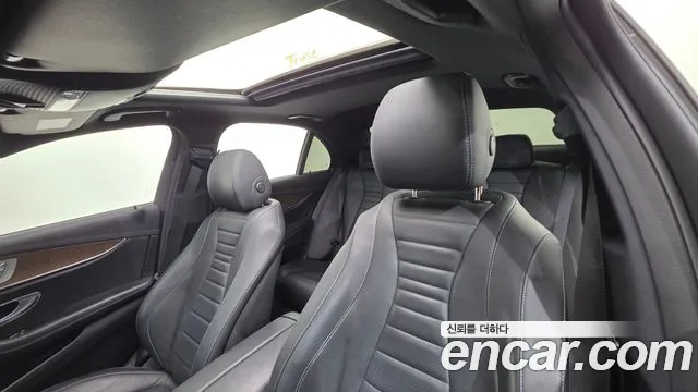 Mercedes-Benz E-Класс 2021 thumb 12