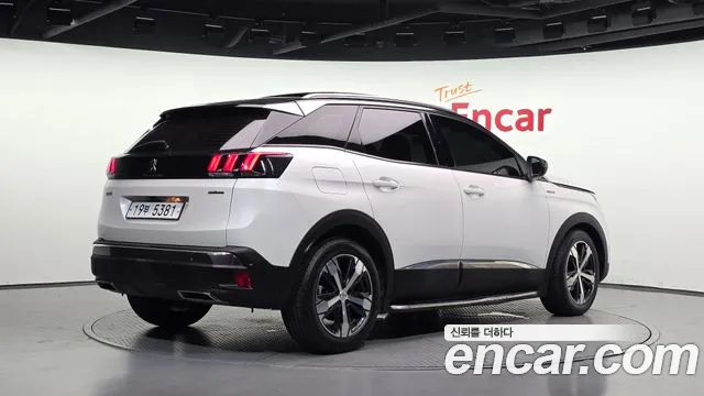 Peugeot 3008 2019 thumb 2