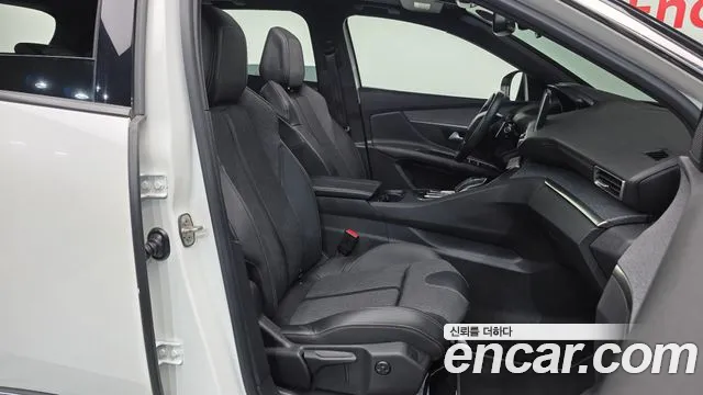Peugeot 3008 2019 thumb 11