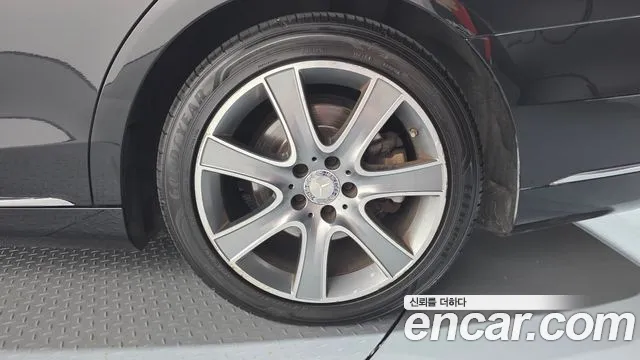Mercedes-Benz S-Класс 2015 thumb 5