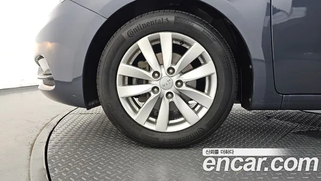 Kia K3 2013 thumb 5