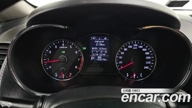 Kia K3 2013 thumb 8
