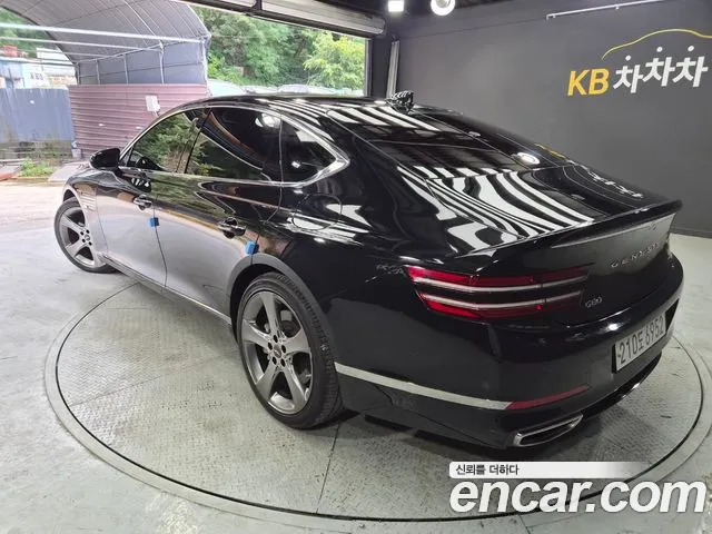 Genesis G80 2022 thumb 4
